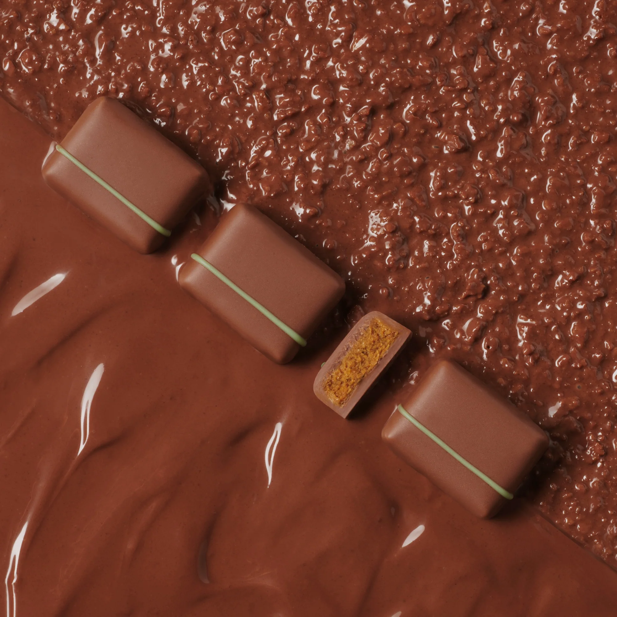 LIMITED EDITION Pistachio Praliné (Dubai Chocolate) Gift Box - 5.29oz - Image 4