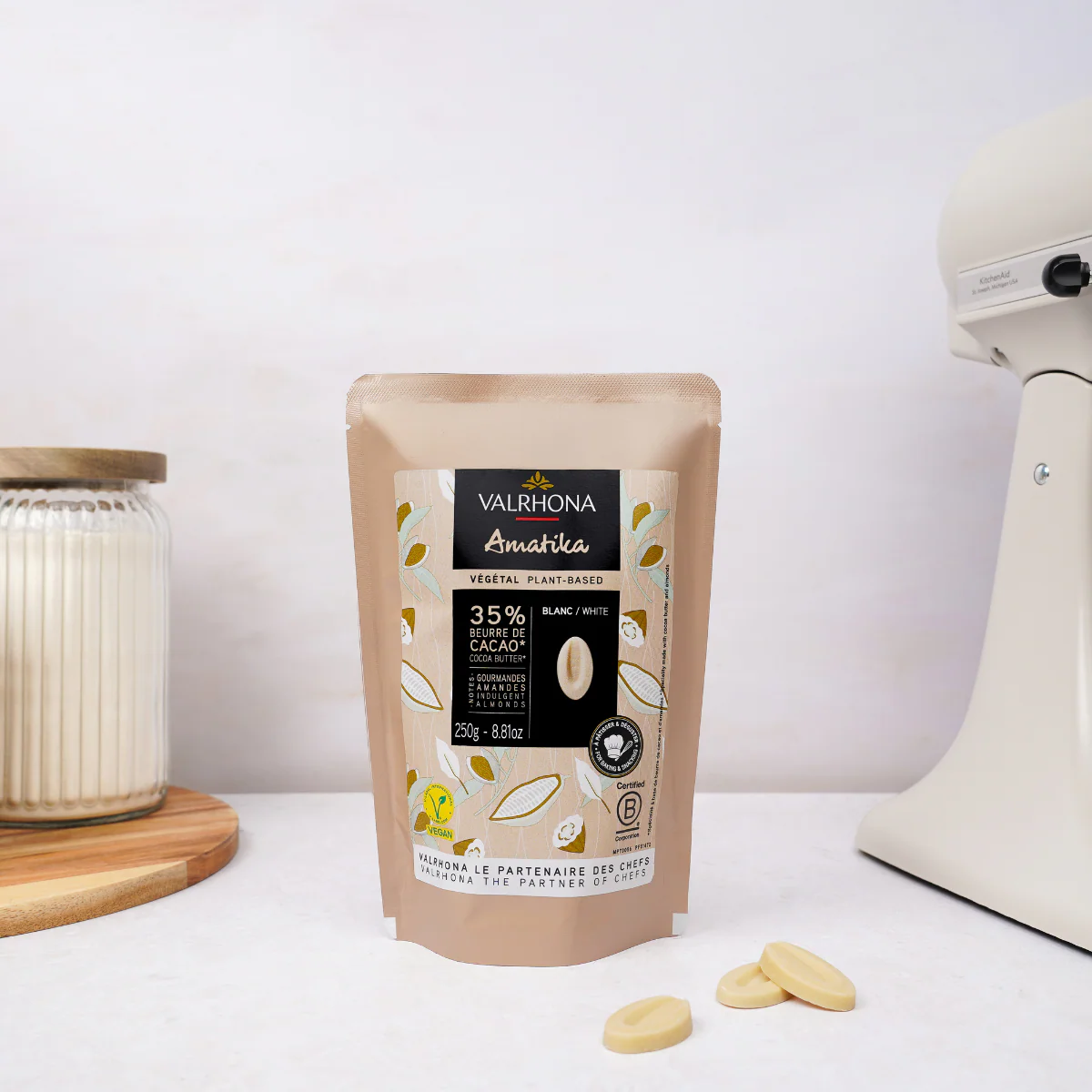 Vegan Baking White Chocolate Amatika 35% – 8.8 oz - Image 4